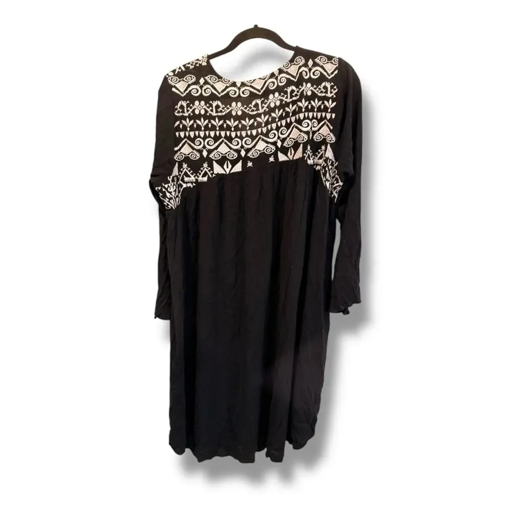 Torrid Women's Black Embroidered Kimono Ruana Coverup